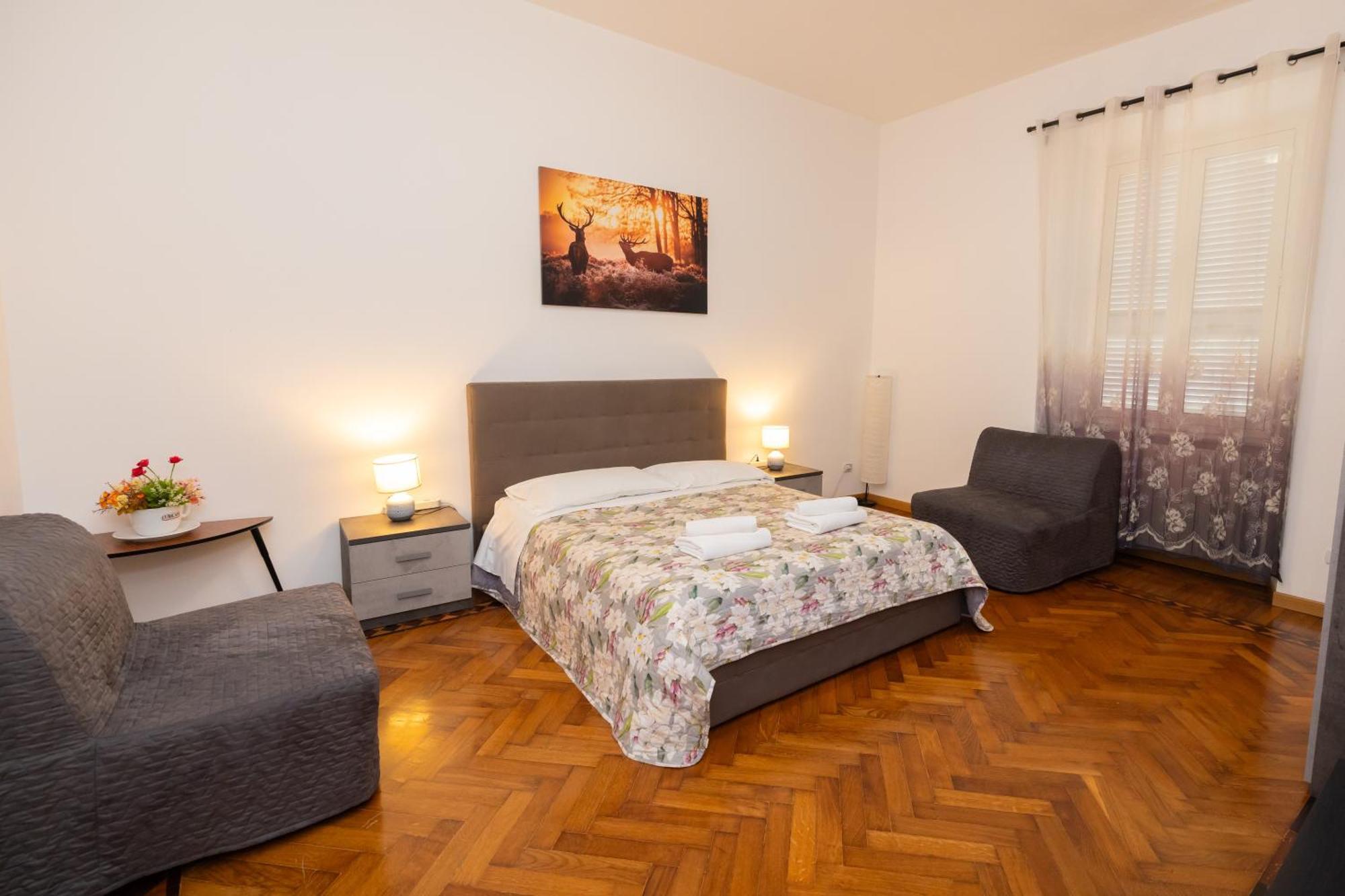Adriana Sweet Apartment โรม ภายนอก รูปภาพ